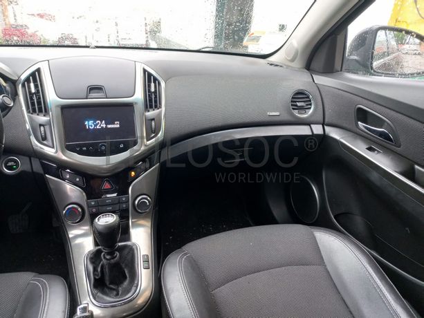 Chevrolet Cruze · Ano 2012