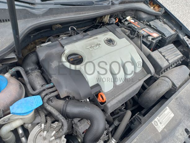 Volkswagen Golf · Ano 2009