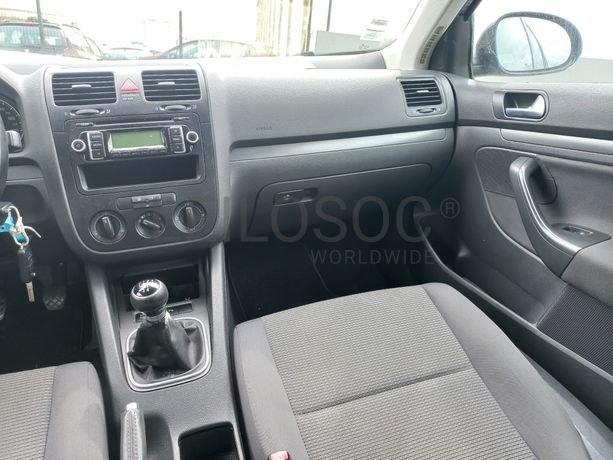 Volkswagen Golf · Ano 2009
