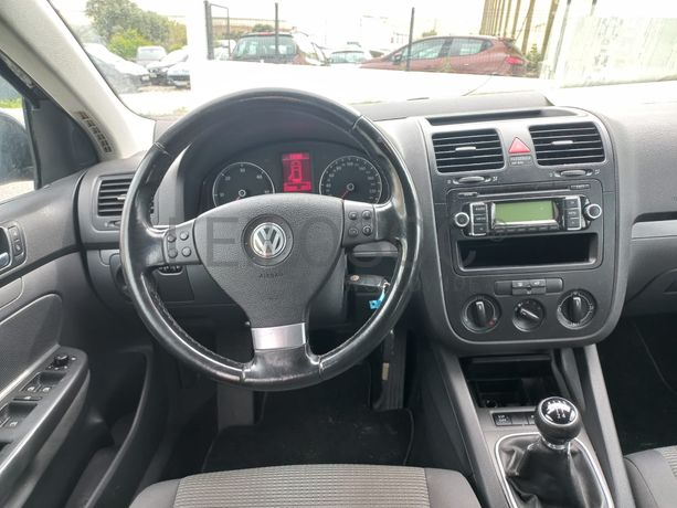 Volkswagen Golf · Ano 2009