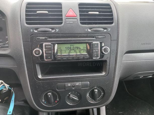 Volkswagen Golf · Ano 2009