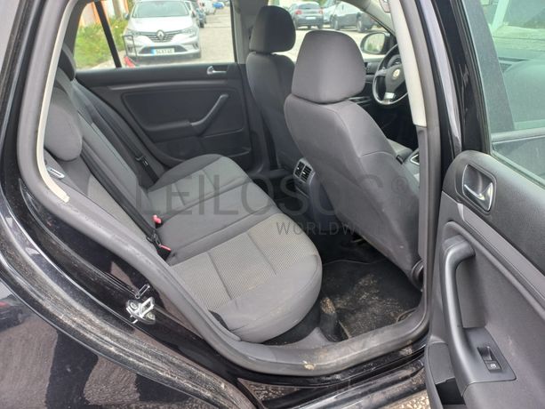 Volkswagen Golf · Ano 2009