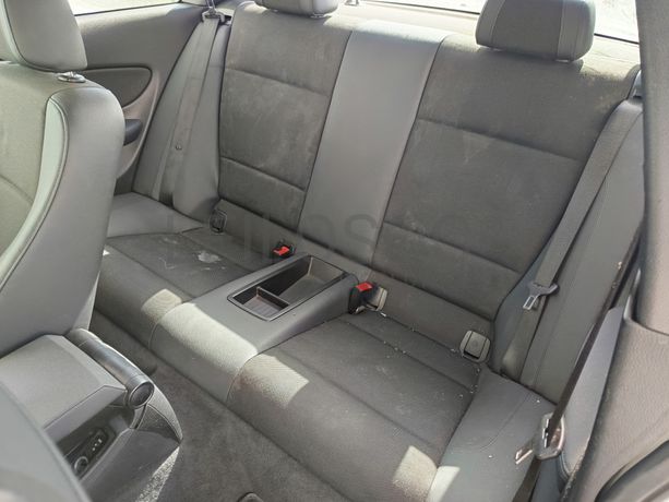 BMW 118d · Ano 2010