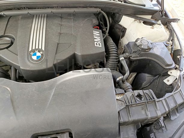 BMW 118d · Ano 2010