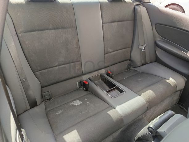 BMW 118d · Ano 2010