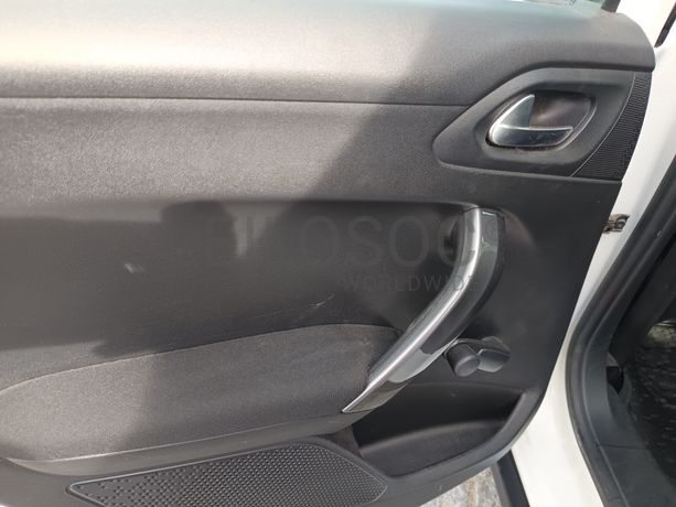 Peugeot 2008 · Ano 2018