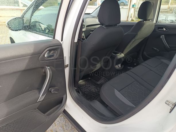 Peugeot 2008 · Ano 2018