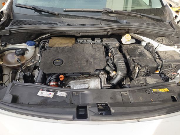 Peugeot 2008 · Ano 2018