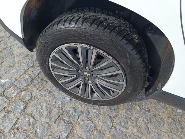 Peugeot 2008 · Ano 2018