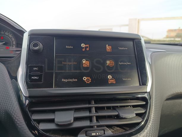 Peugeot 2008 · Ano 2018