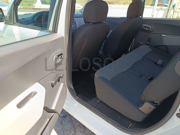 Dacia Lodgy · Ano 2016