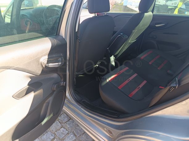 Fiat Punto Evo · Ano 2012