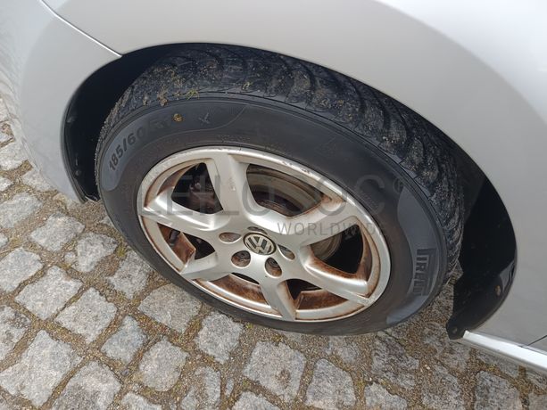 Volkswagen Polo · Ano 2009