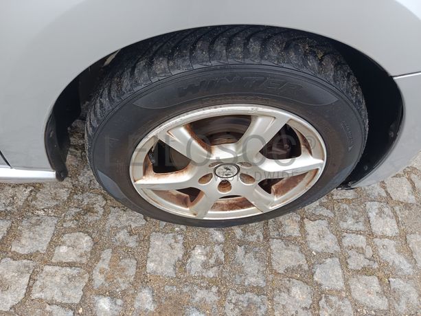 Volkswagen Polo · Ano 2009