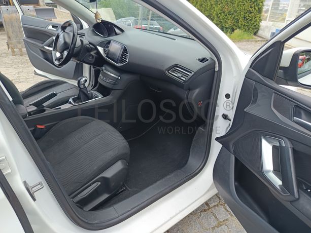 Peugeot 308 · Ano 2014