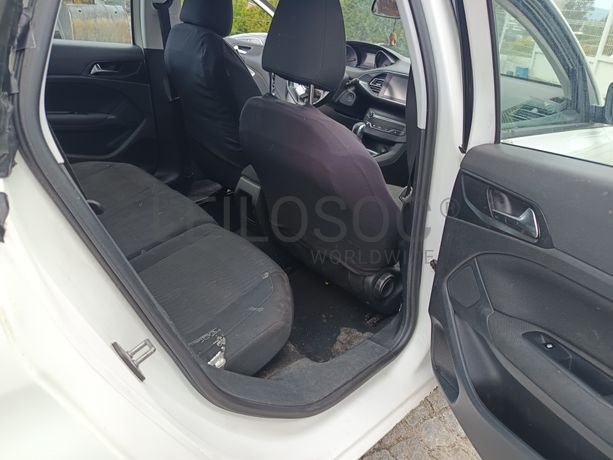 Peugeot 308 · Ano 2014