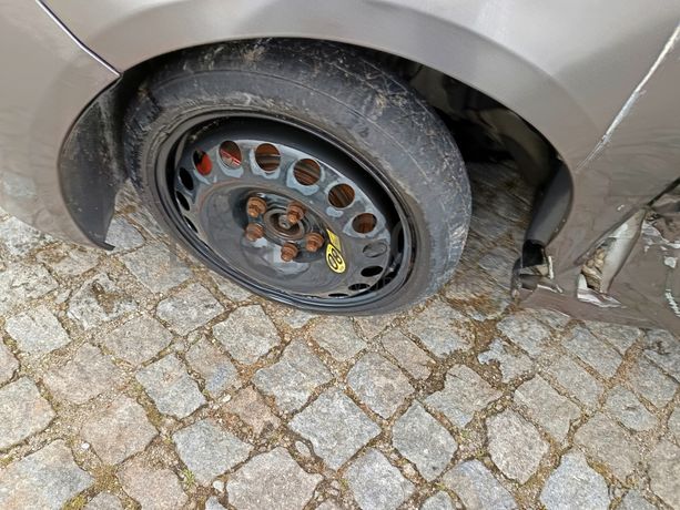 Peugeot 308 · Ano 2015