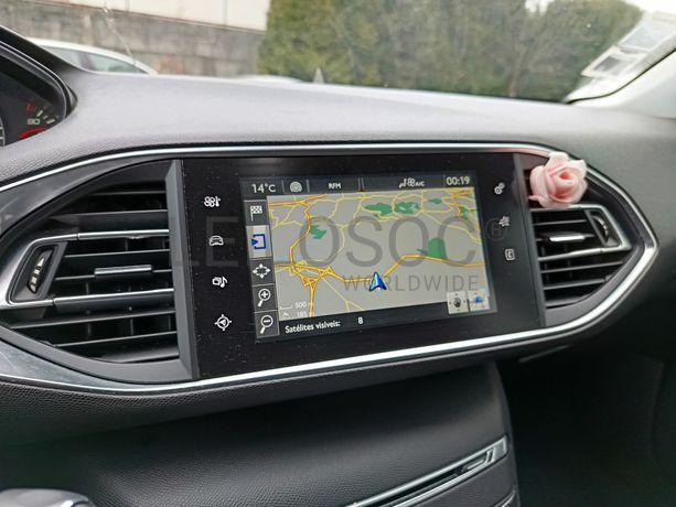 Peugeot 308 · Ano 2015