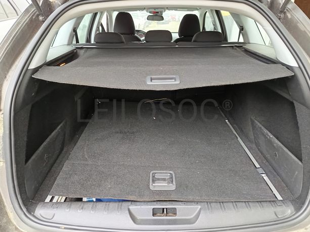 Peugeot 308 · Ano 2015