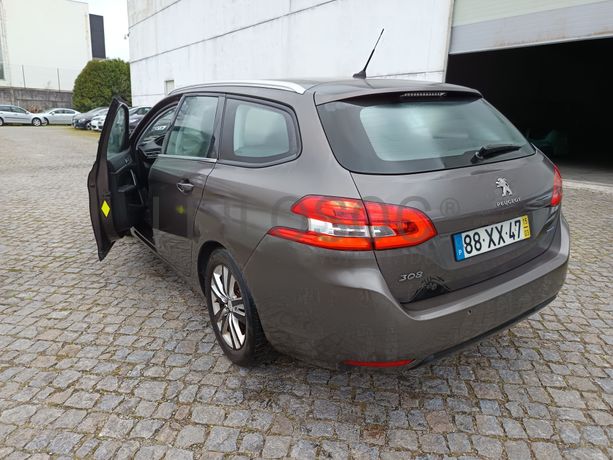 Peugeot 308 · Ano 2015