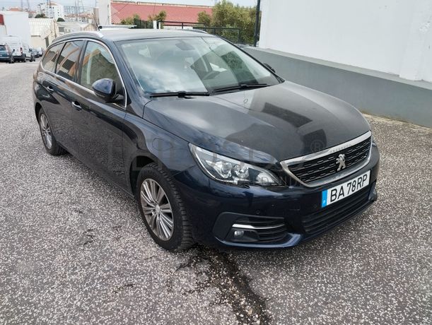 Peugeot 308 · Ano 2018