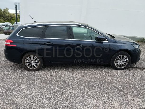 Peugeot 308 · Ano 2018