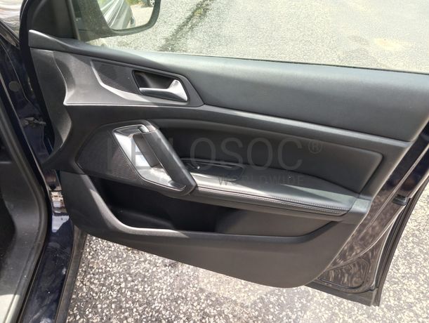 Peugeot 308 · Ano 2018