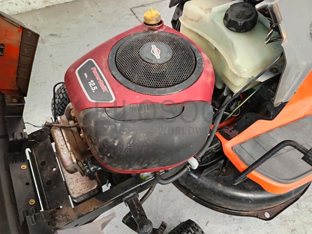 Corta Relvas Husqvarna · Ano 2009