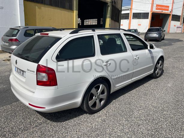 Skoda Octavia · Ano 2010