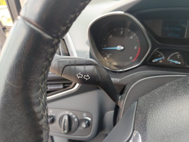 Ford C-Max · Ano 2011