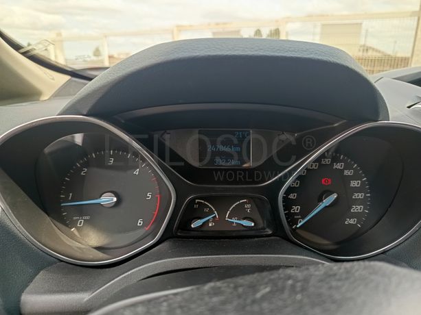 Ford C-Max · Ano 2011