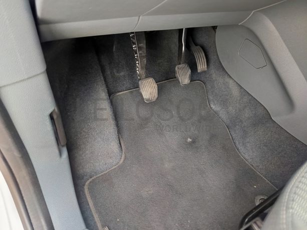 Ford C-Max · Ano 2011