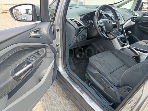 Ford C-Max · Ano 2011