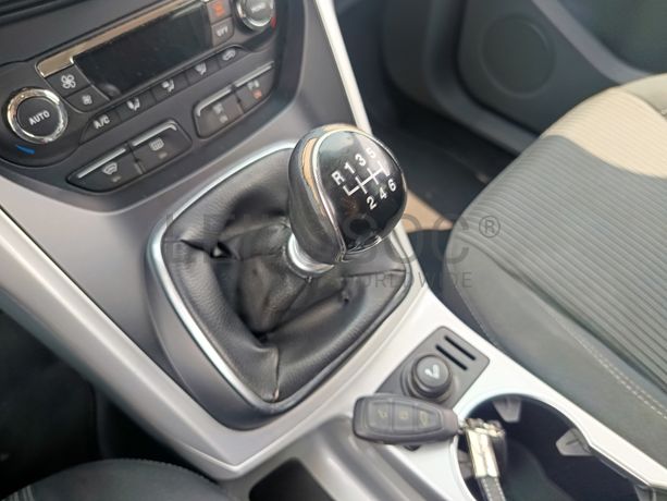 Ford C-Max · Ano 2011