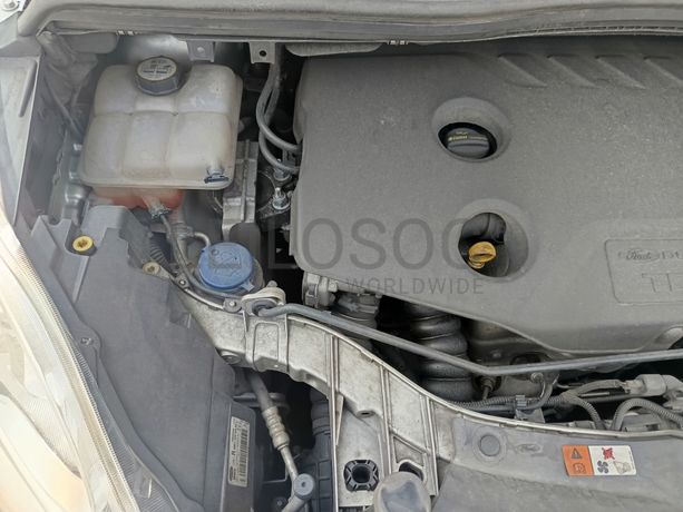 Ford C-Max · Ano 2011