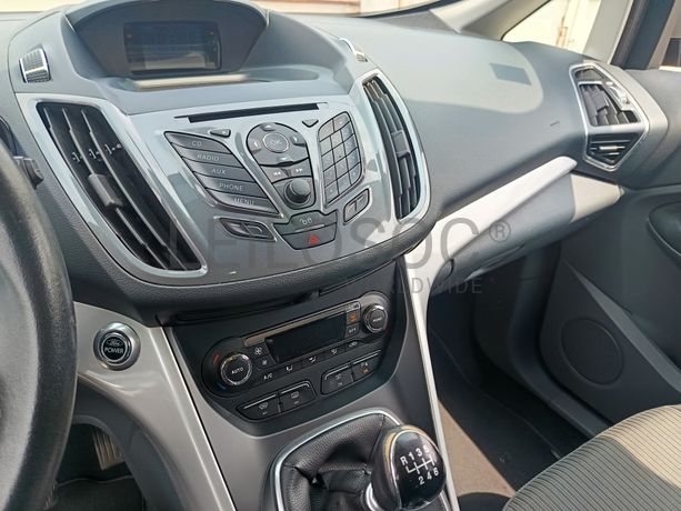 Ford C-Max · Ano 2011