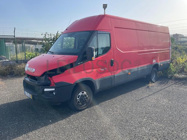 Iveco Daily 35 150 · Ano 2017