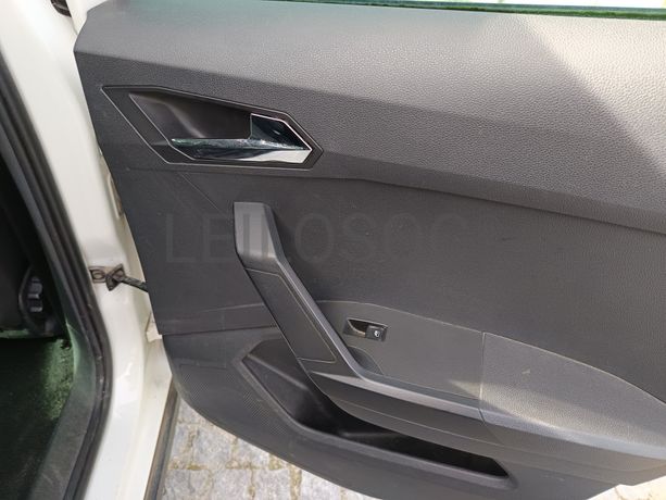 Seat Arona · Ano 2020