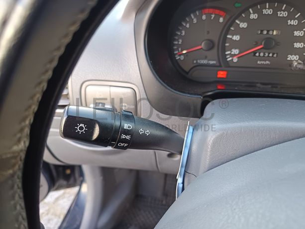 Hyundai Accent · Ano 2002