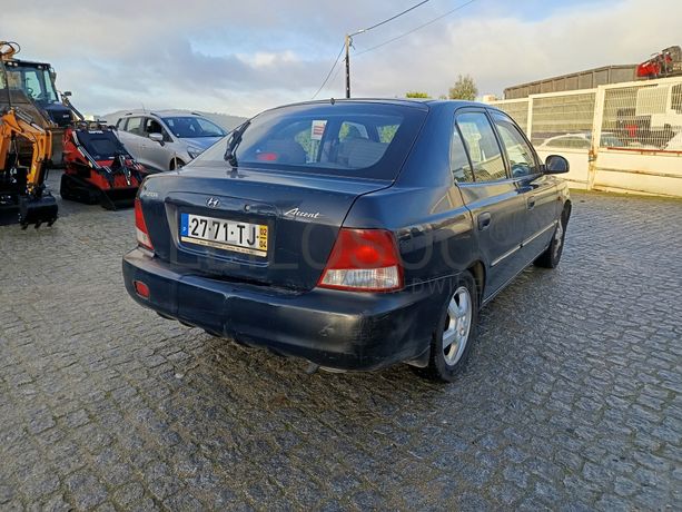 Hyundai Accent · Ano 2002