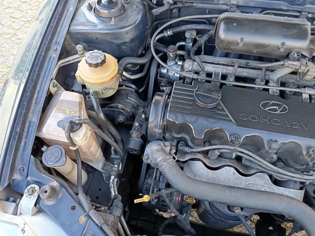 Hyundai Accent · Ano 2002