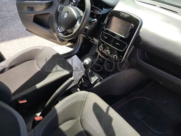 Renault Clio · Ano 2017