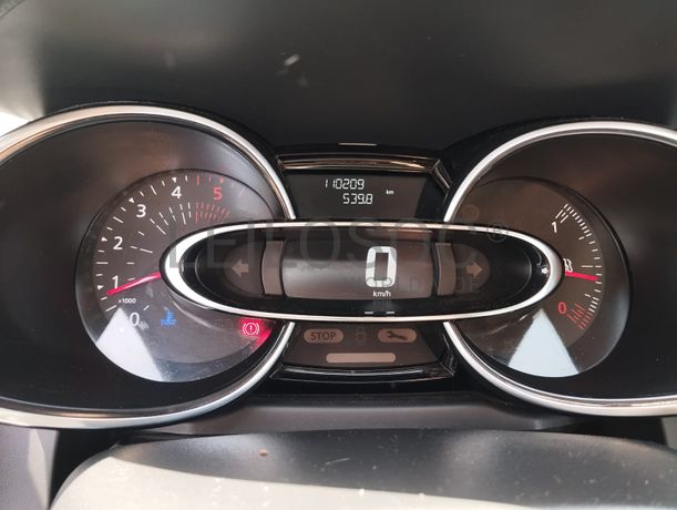 Renault Clio · Ano 2017