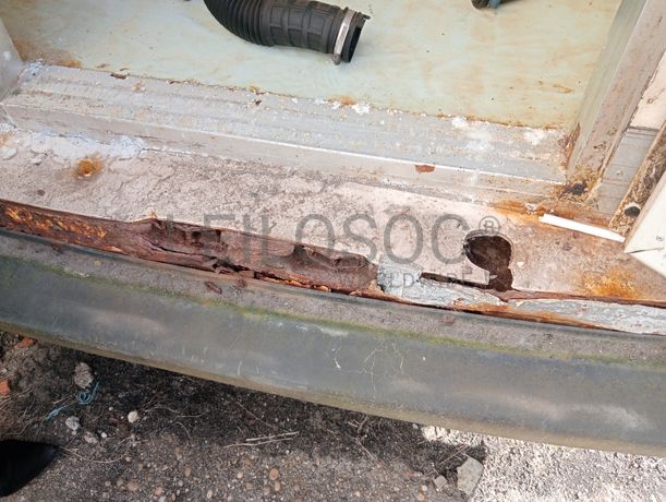 Peugeot Partner 1.8 D · Ano 1998