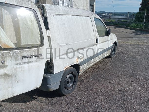Peugeot Partner 1.8 D · Ano 1998