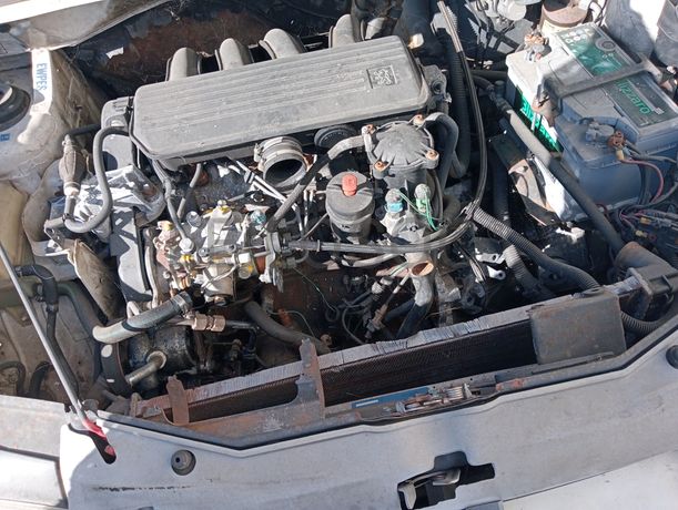 Peugeot Partner 1.8 D · Ano 1998