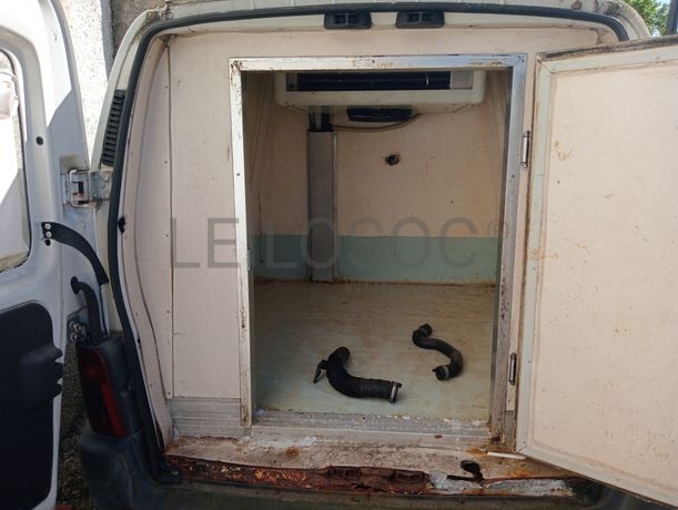 Peugeot Partner 1.8 D · Ano 1998