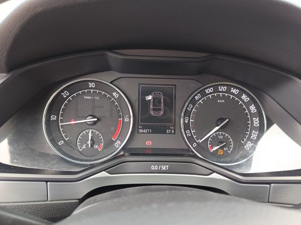 Skoda SUPERB · Ano 2016