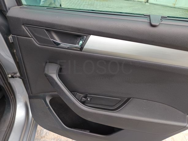 Skoda SUPERB · Ano 2016