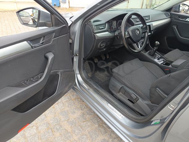 Skoda SUPERB · Ano 2016